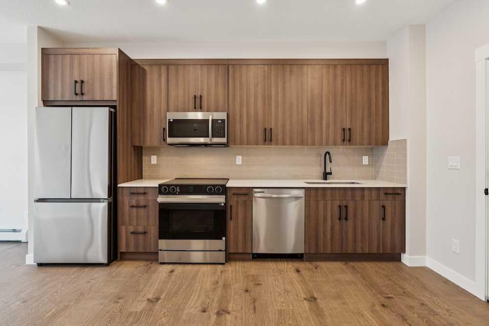 14910 1 Street NW #1215 photo 4