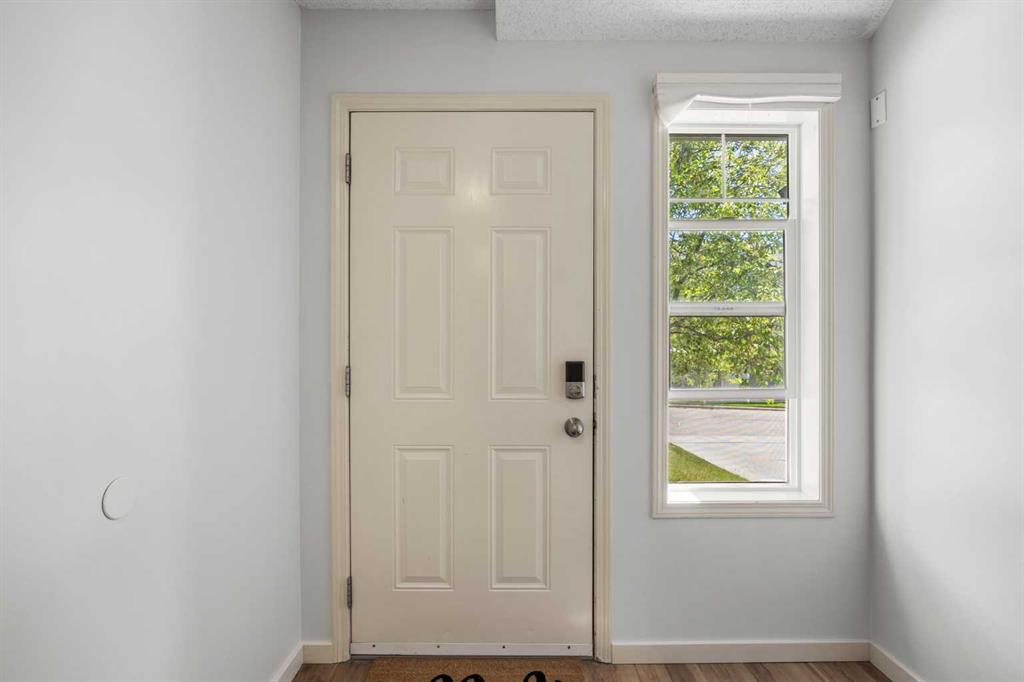 27 Panatella Villas NW photo 3