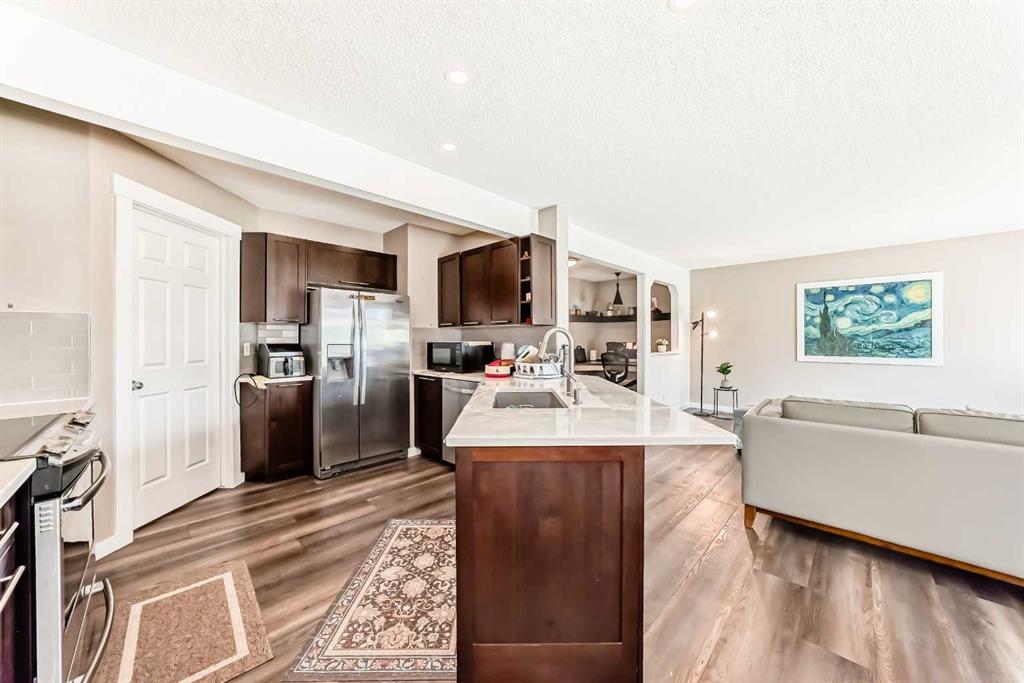 442 Citadel Drive NW photo 5
