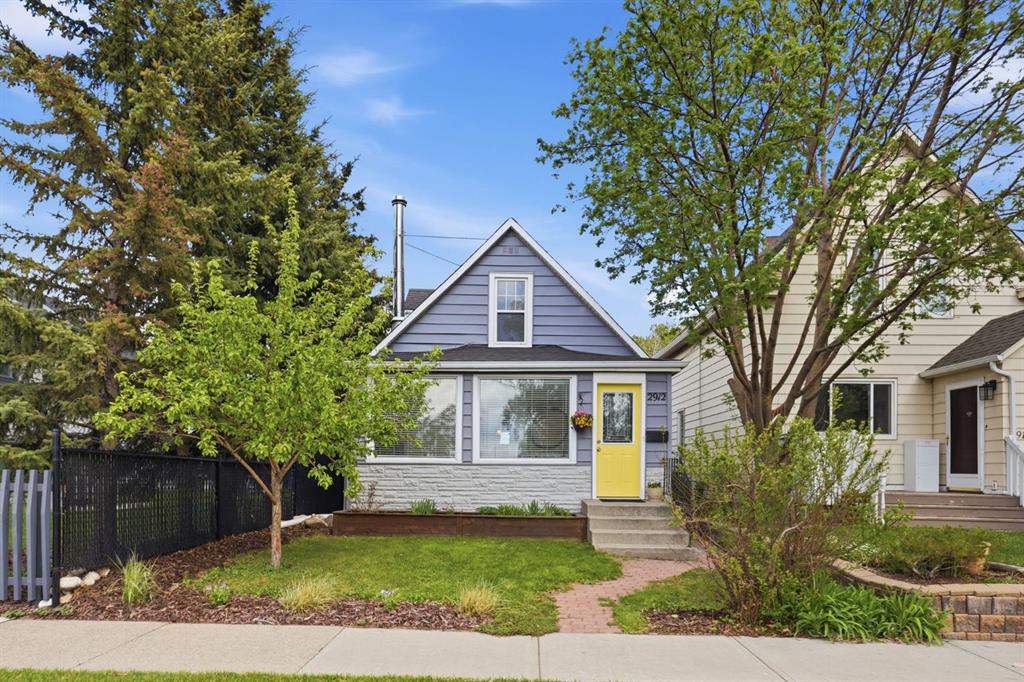 2912 17 Street SE photo 2