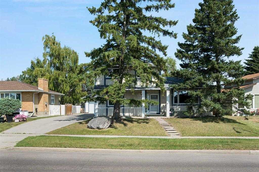 5632 Dalhousie Drive NW photo 2