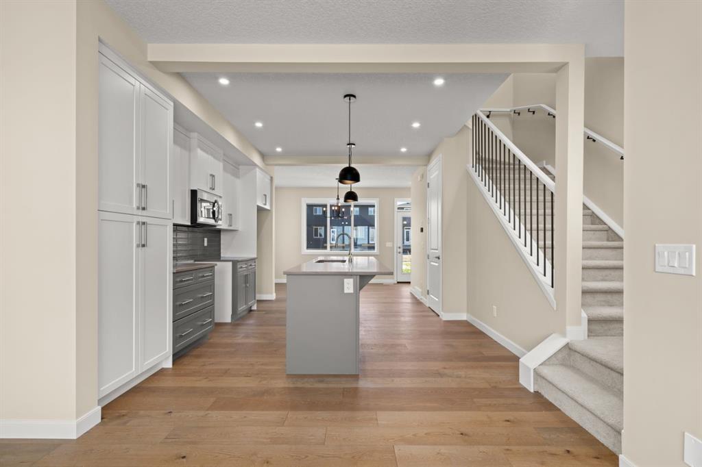 640 Sora Boulevard SE photo 3