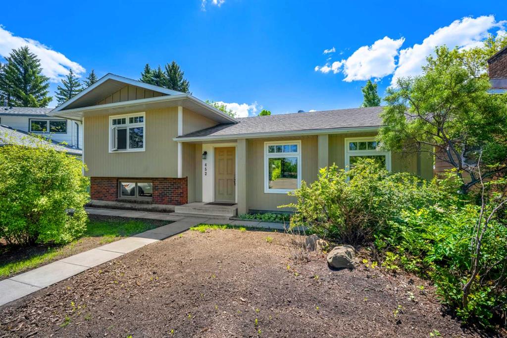 452 PARKRIDGE Rise SE photo 2