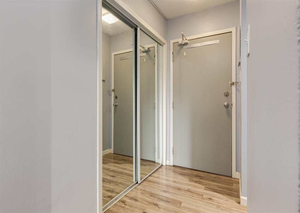 1335 12 Avenue SW #604 photo 3
