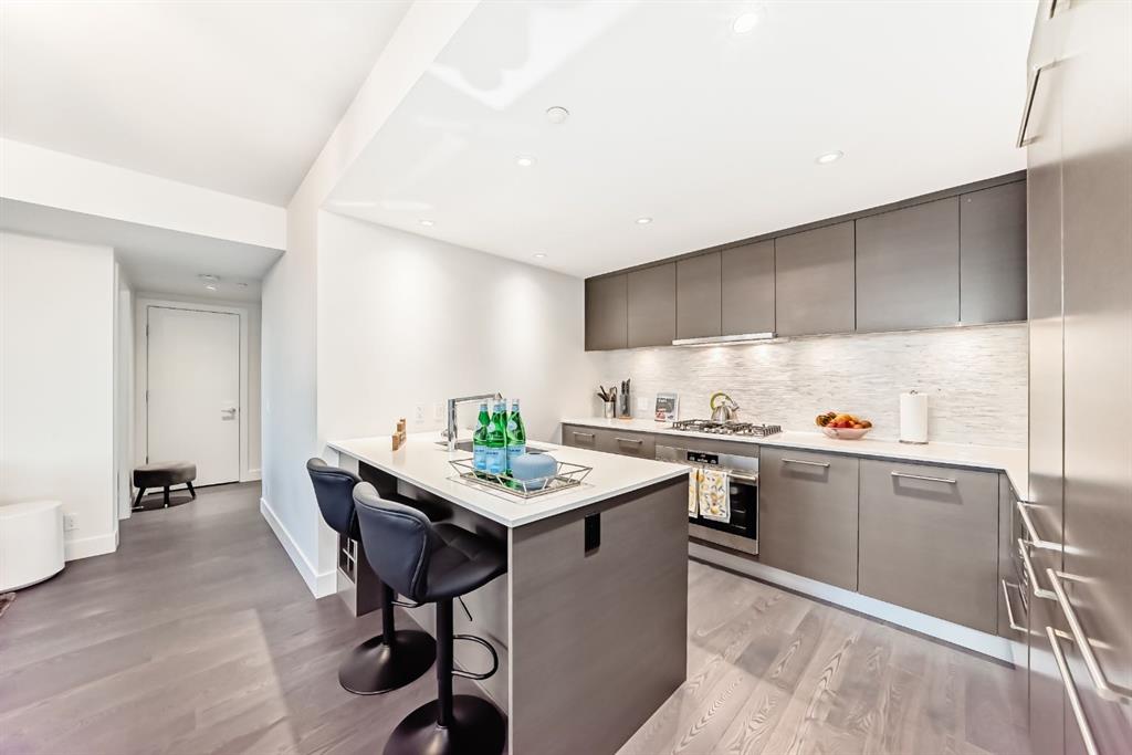 1025 5 Avenue SW #1004
