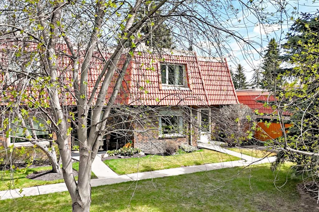 714 Willow Park Drive SE #8 photo 2