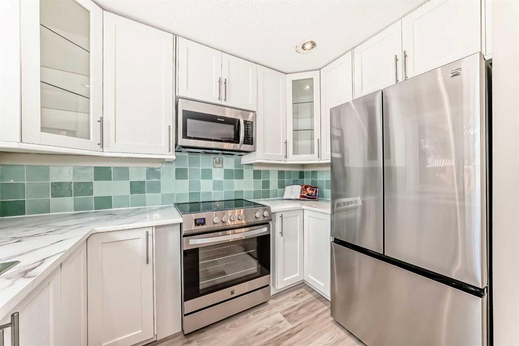 714 Willow Park Drive SE #8 photo 5