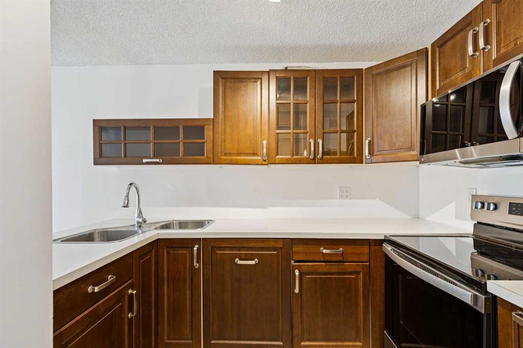 220 13 Avenue SW #306 photo 5