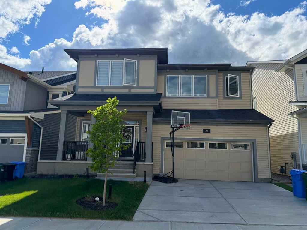 33 Carringwood Street NW