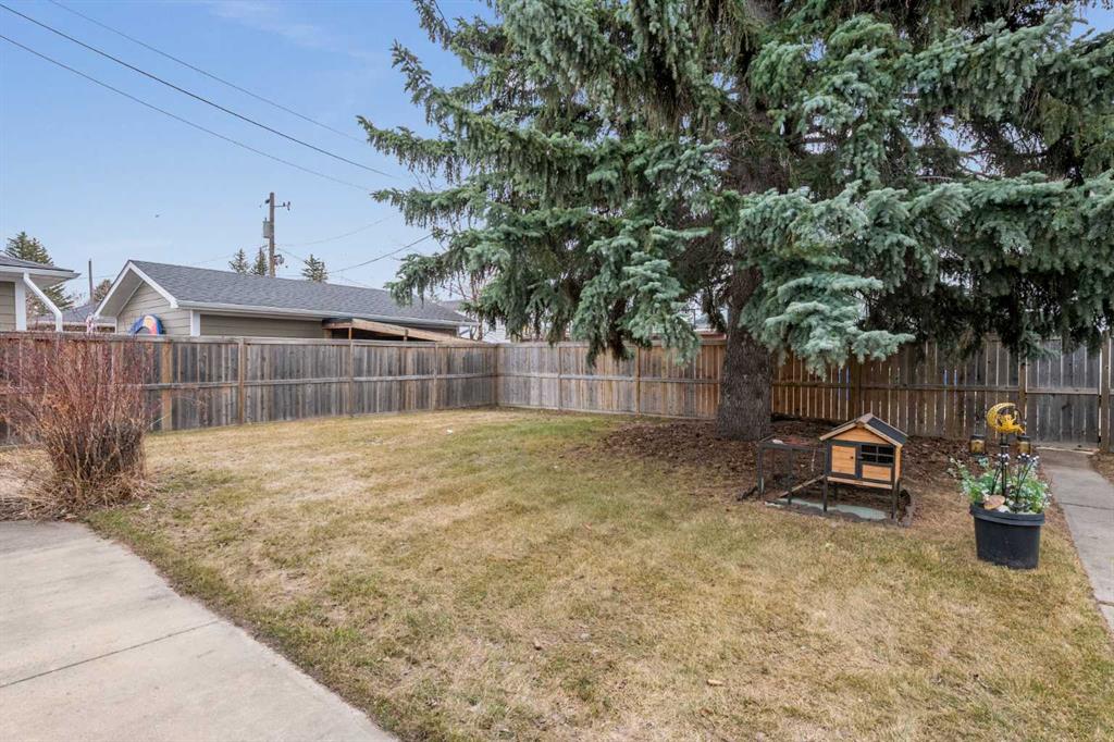 67 Hooke Road SW photo 3