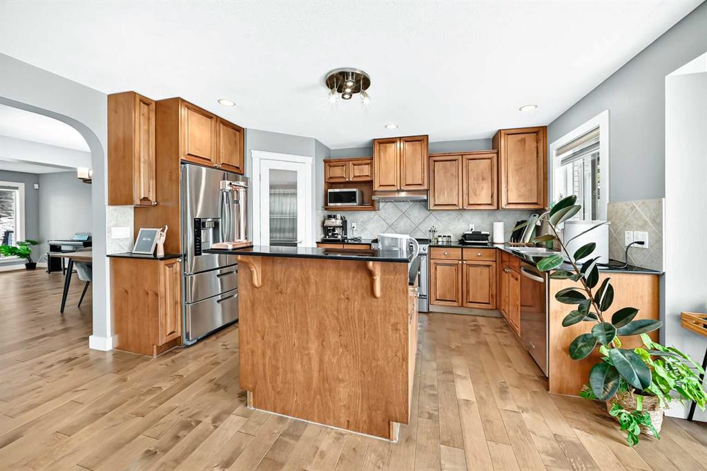 214 Rockyspring Circle NW photo 4