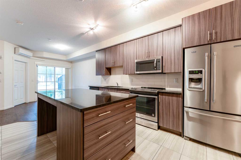 215 Legacy Boulevard SE #4116 photo 5