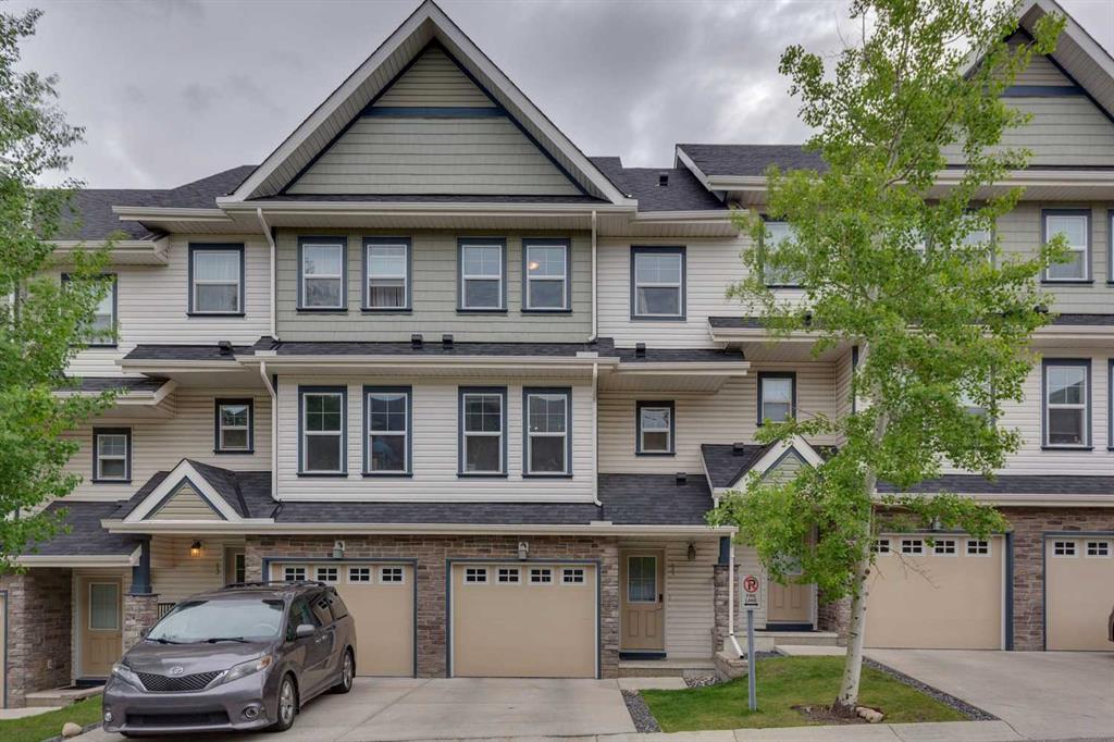 55 Panatella Road NW photo 3