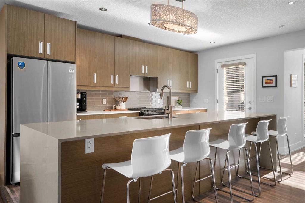 1511 23 Avenue SW photo 5