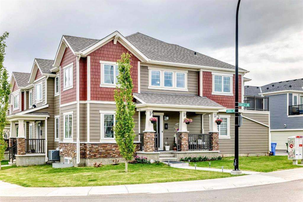 8 Yorkville Link SW photo 2