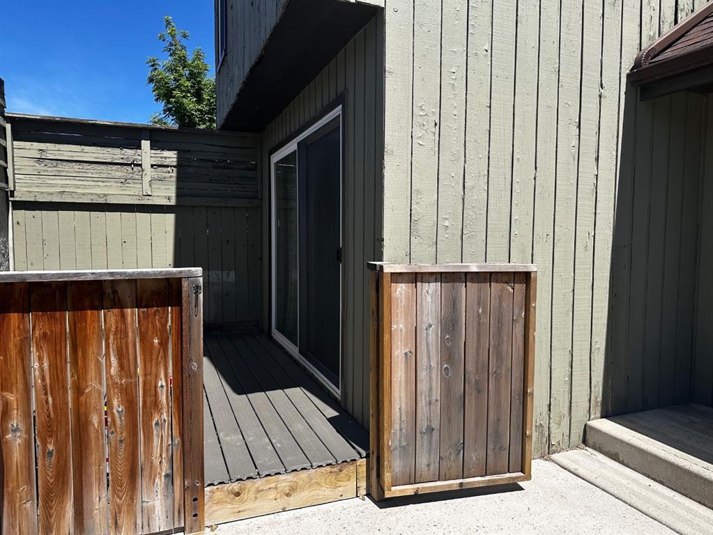 5660 23 Avenue NE #502 photo 3