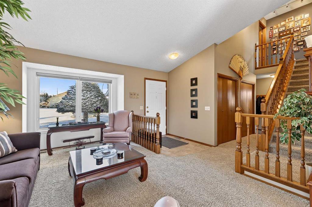 57 Del Rio Place NE photo 3