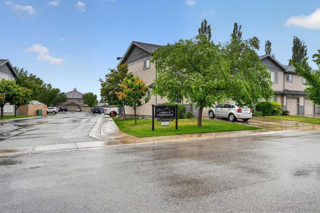 129 Silkstone Road W #7