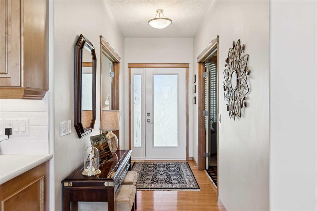511 Rocky Ridge Drive NW photo 2
