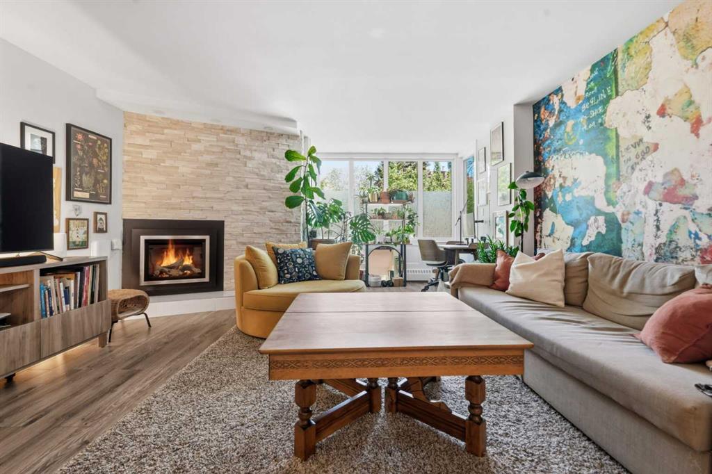 345 4 Avenue NE #201 photo 5