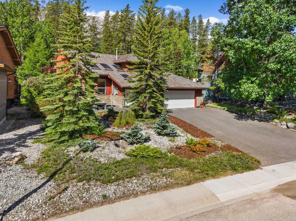 1072 Evergreen