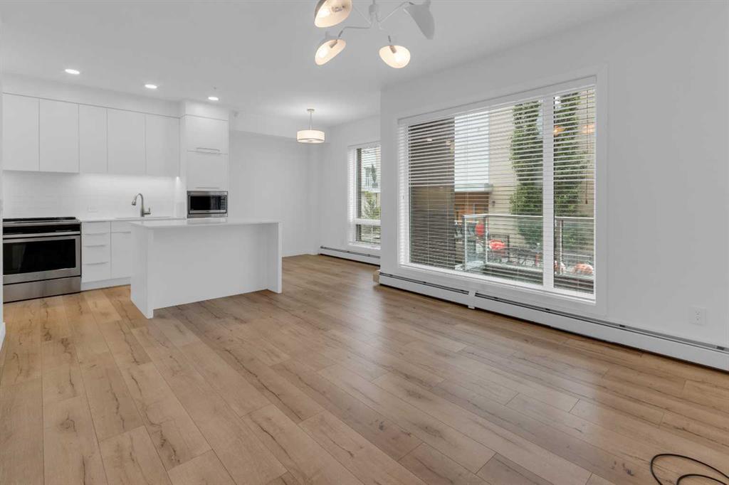 3125 39 Street NW #113 photo 3