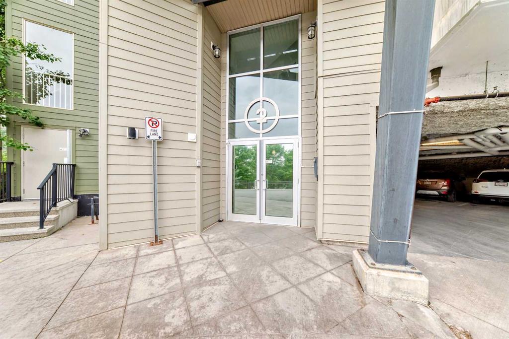 4303 1 Street NE #427 photo 2