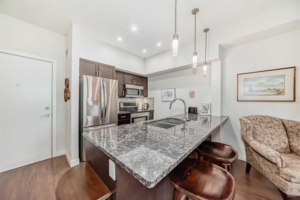 4303 1 Street NE #427 photo 5