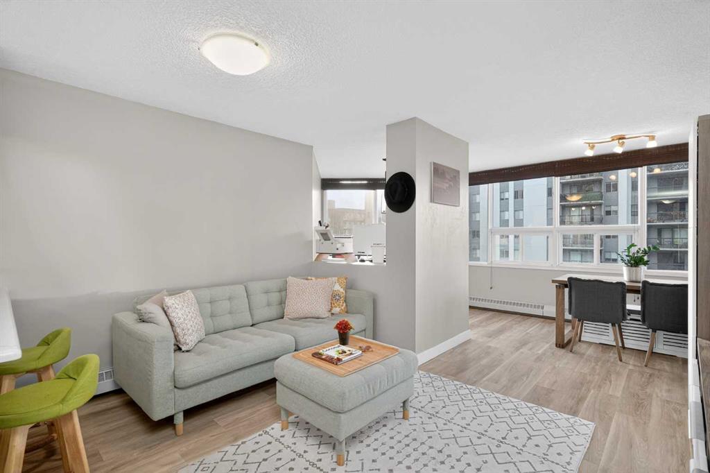 626 15 Avenue SW #402 photo 3