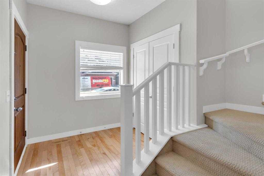 24 Royal Birch Park NW photo 2
