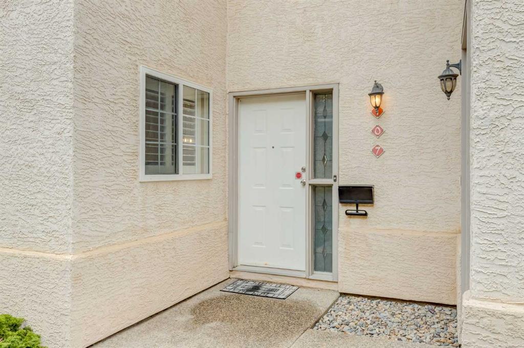 107 Patterson View SW photo 3