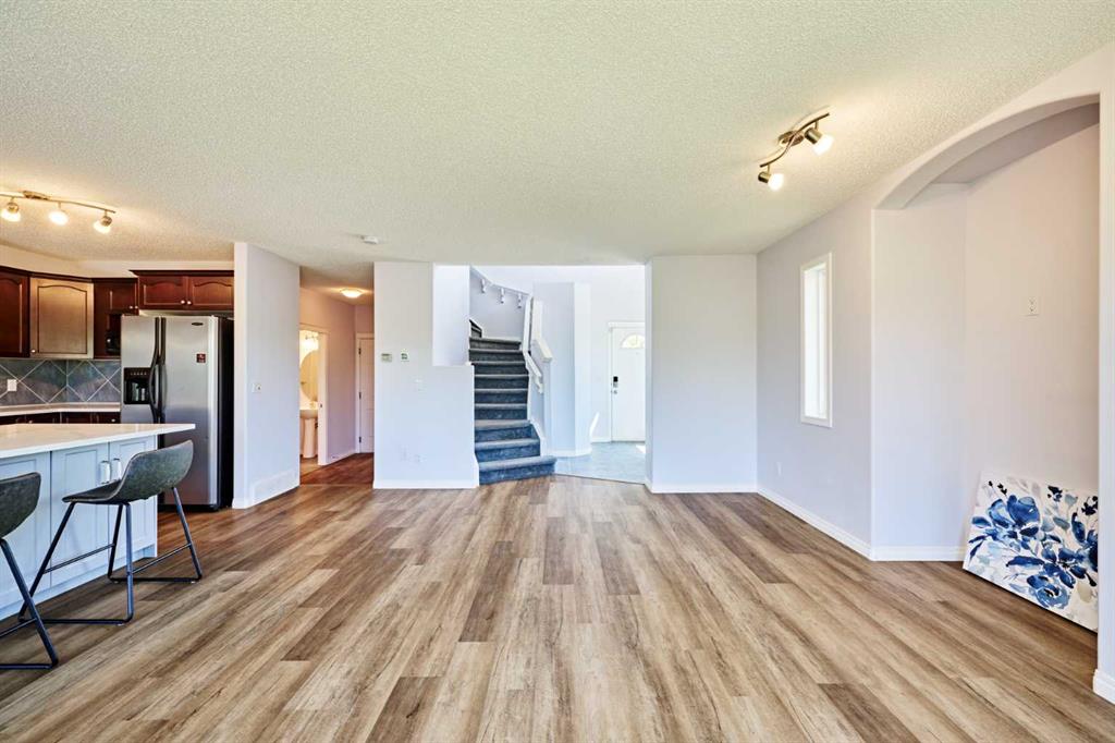153 Royal Birch Bay NW photo 4