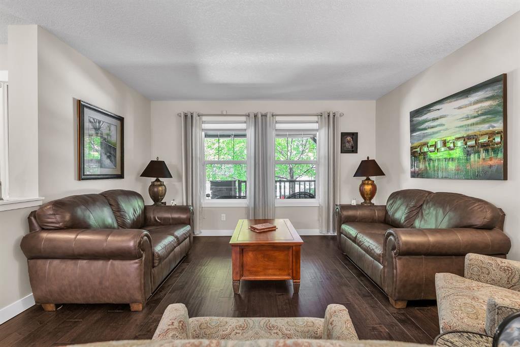 96 Legacy View SE photo 3