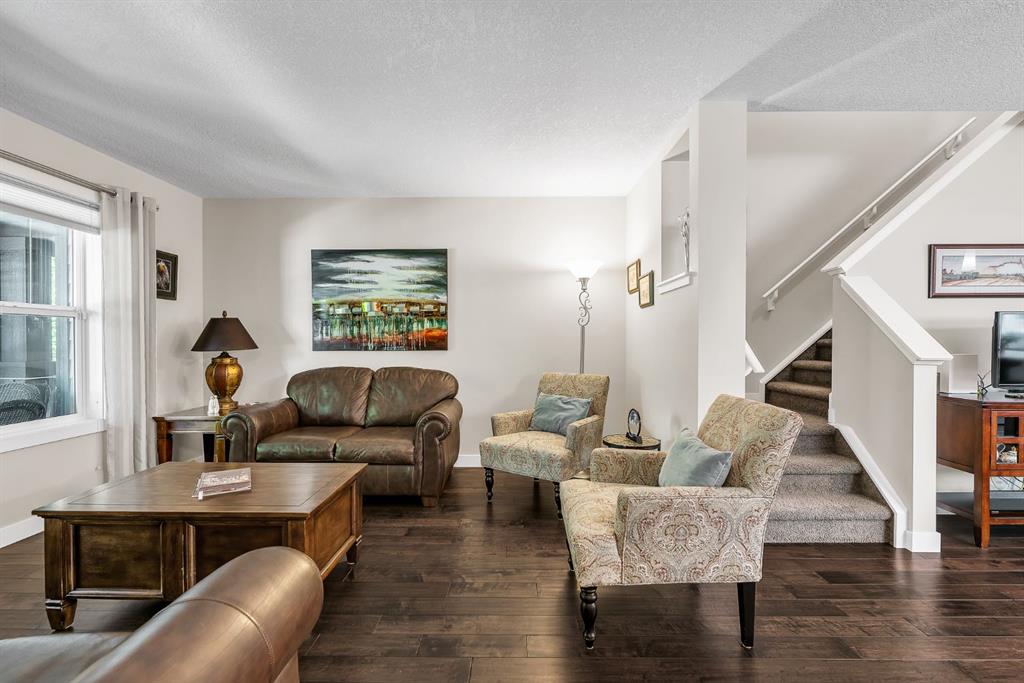 96 Legacy View SE photo 4