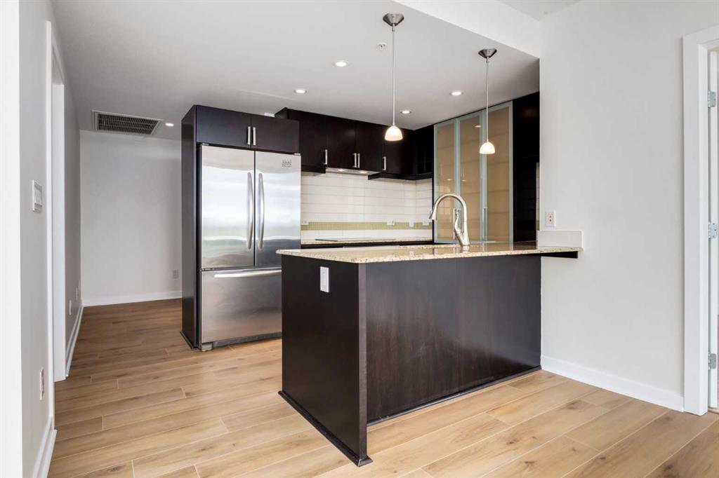 888 4 Avenue SW #1904 photo 4