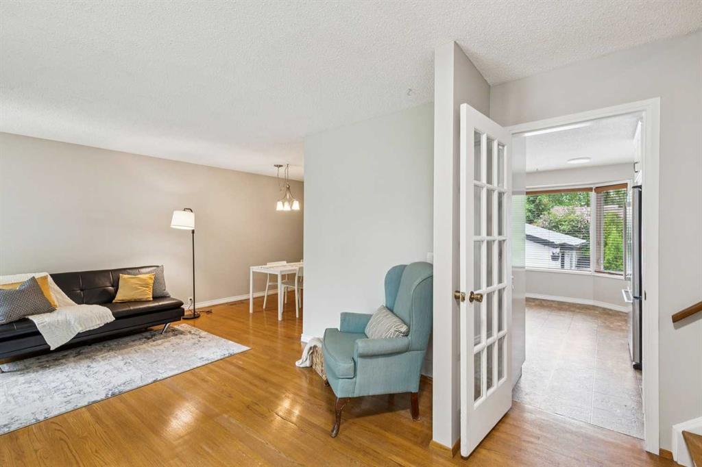 931 124 Avenue SW photo 5