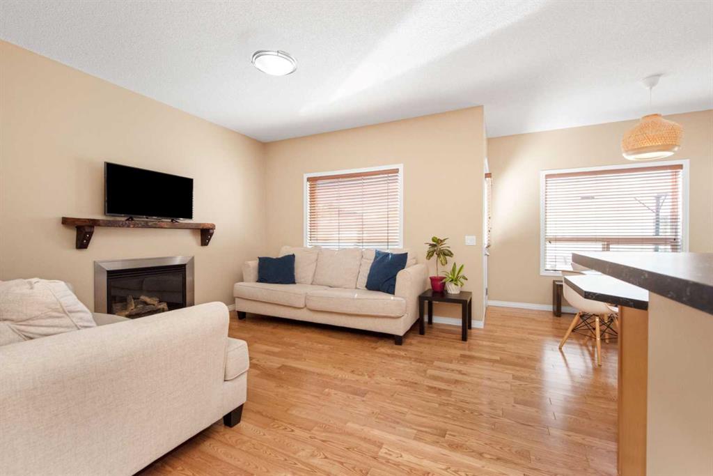 253 Bridleridge View SW photo 5