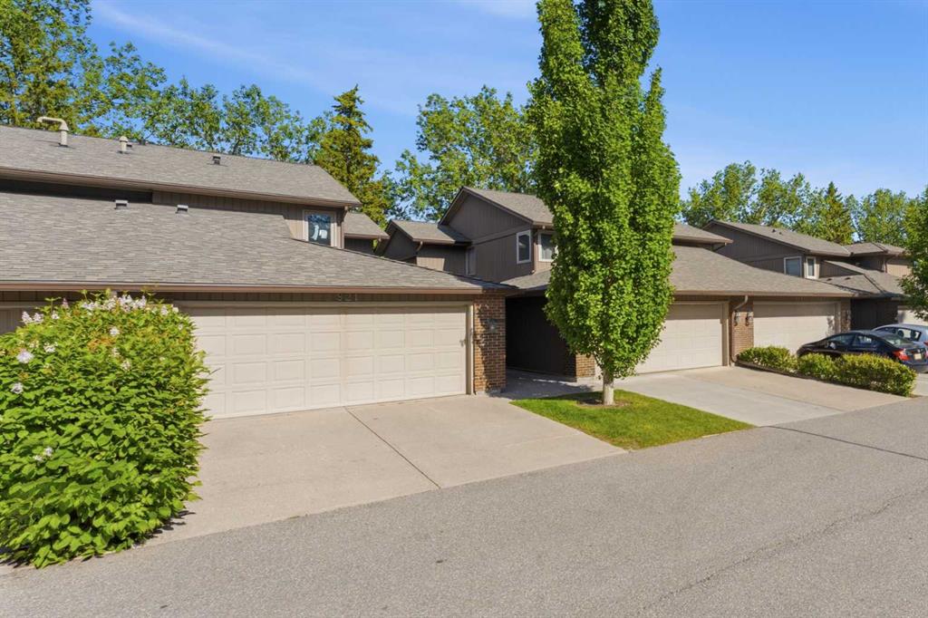 860 Midridge Drive SE #821 photo 2