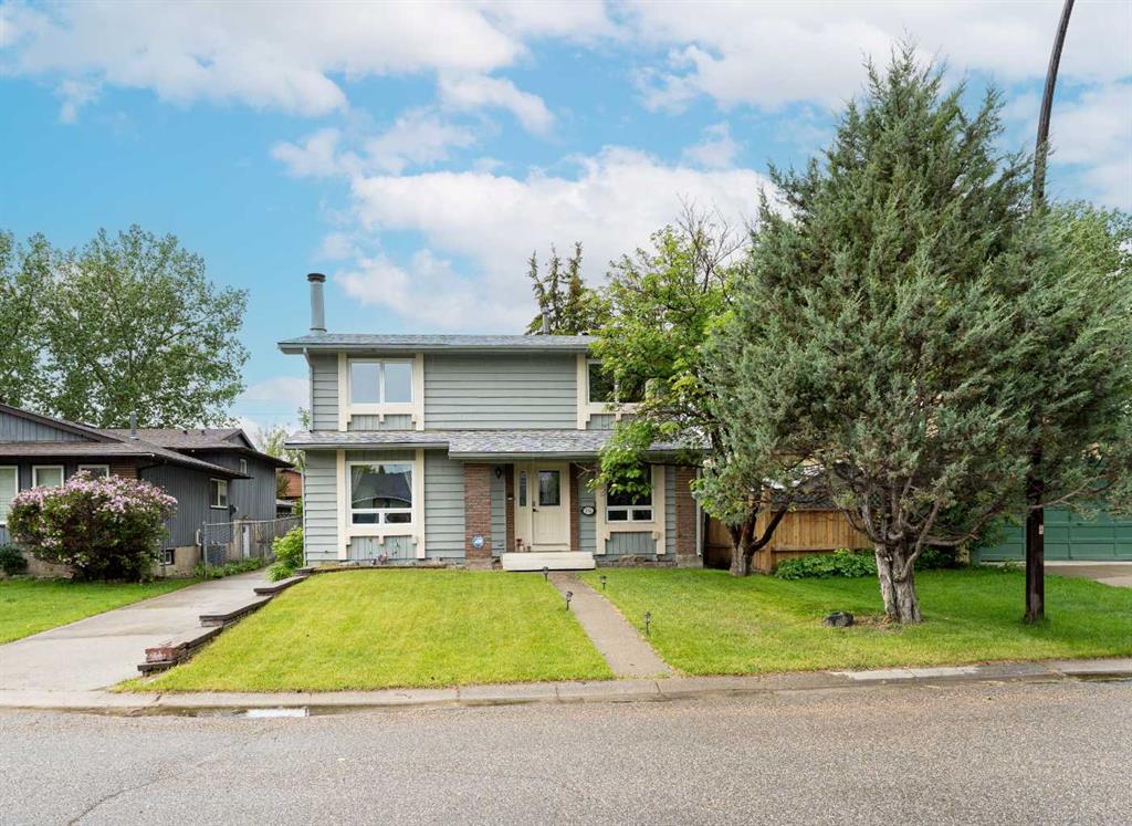 332 Deer Run Crescent SE photo 2
