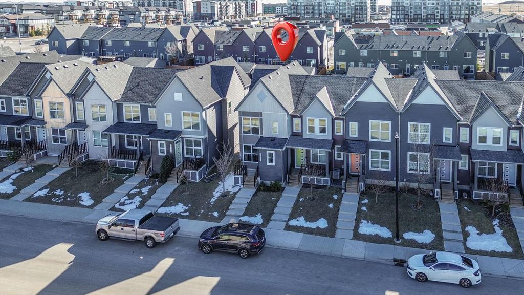 100 Carringvue Way NW photo 2