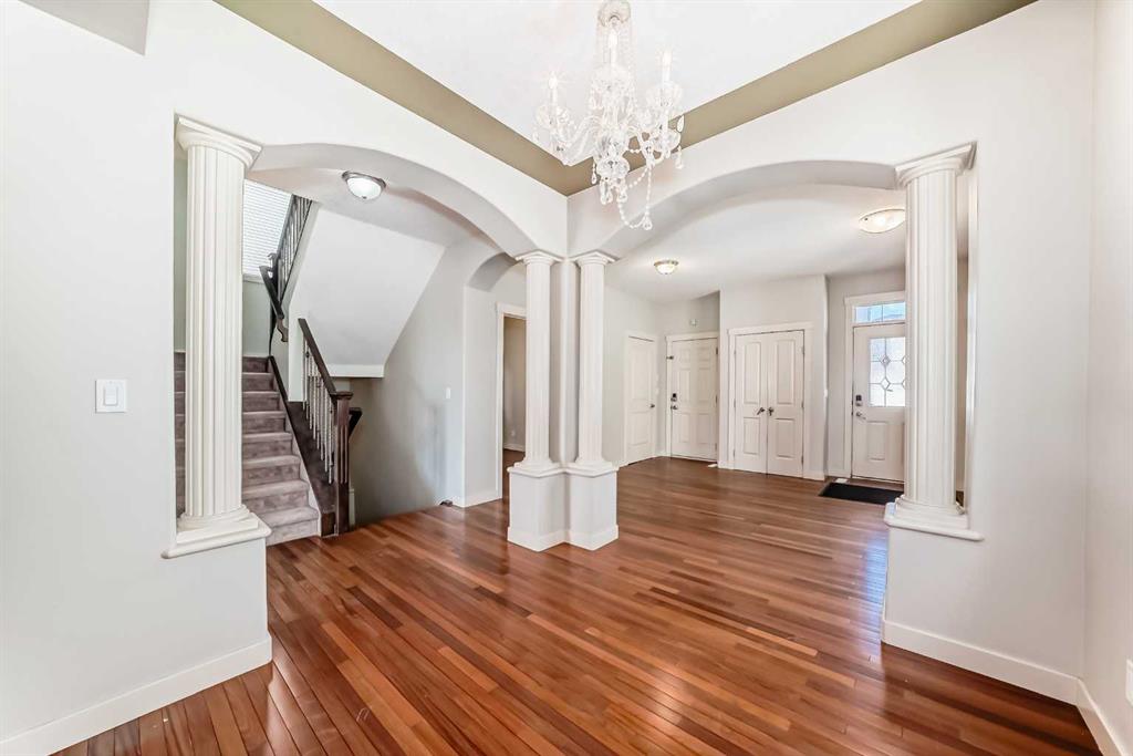 108 Sherwood Common NW photo 5