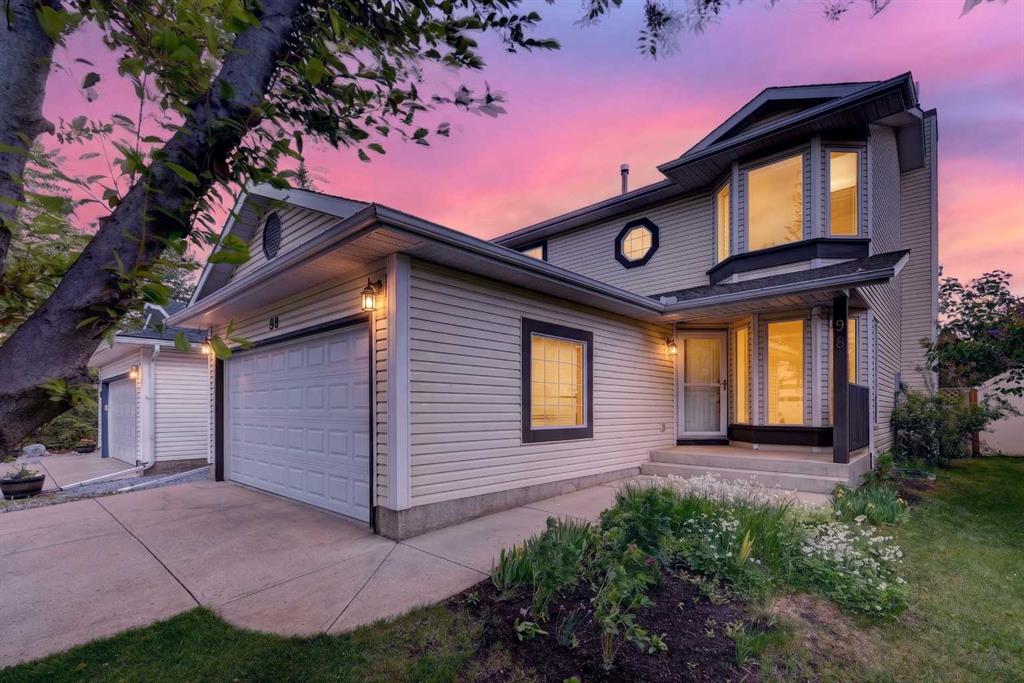 98 River Rock Crescent SE