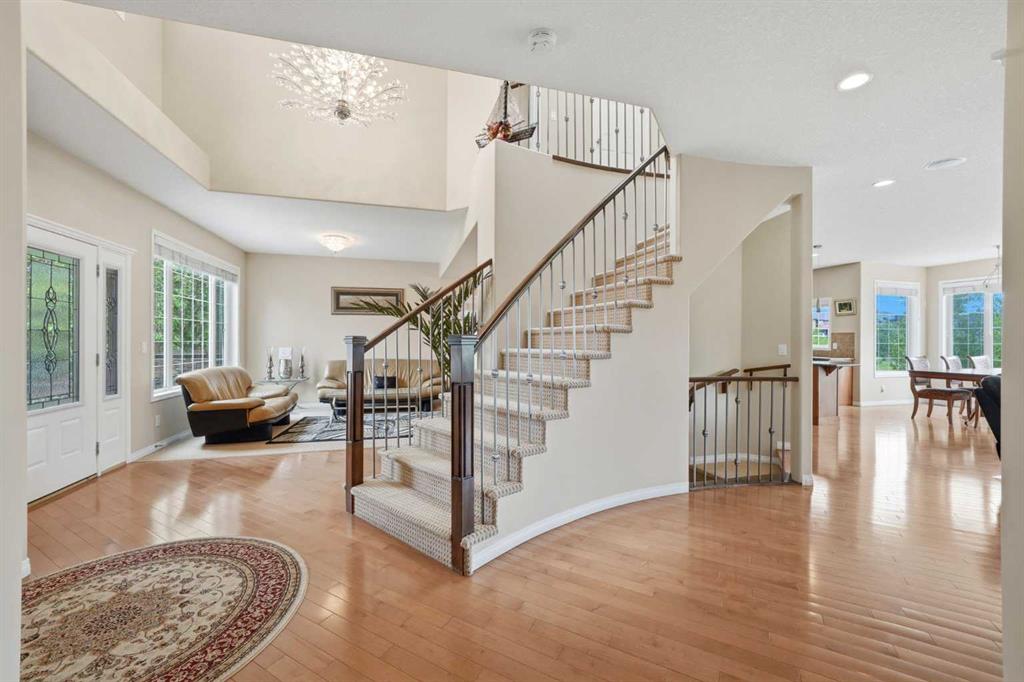 106 Panatella Crescent NW photo 4