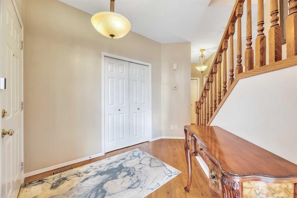 185 Douglas Glen Heath SE photo 4