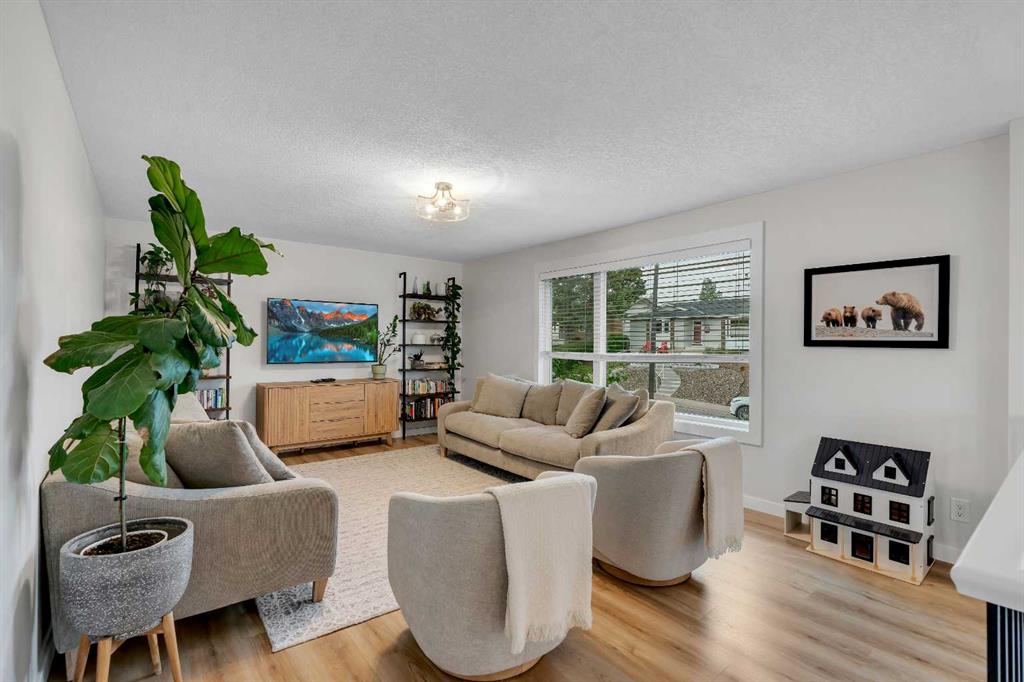 6256 Silver Springs Hill NW photo 3
