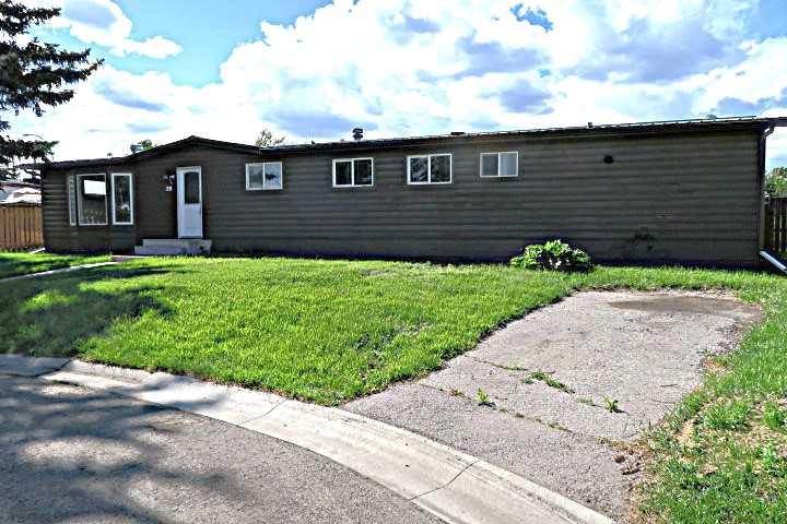28 Riley Street NE
