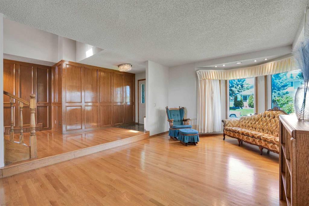 88 Edelweiss Drive NW photo 4