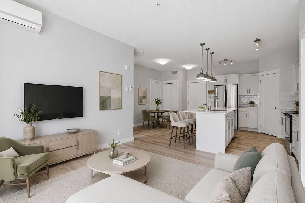 20 Walgrove Walk SE #213 photo 2