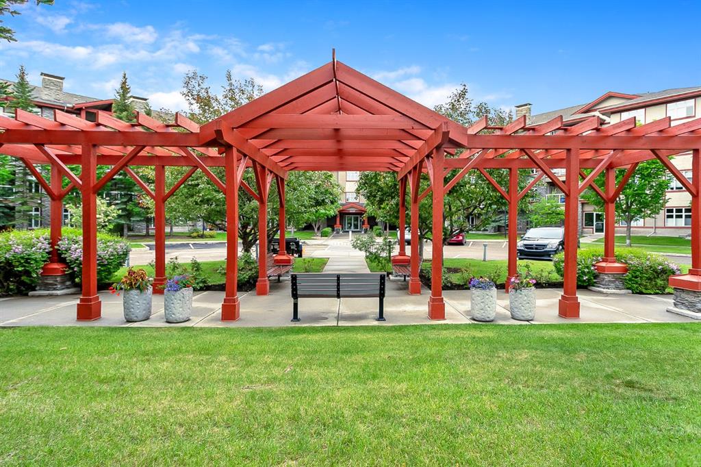 1311 Lake Fraser Green SE #1311 photo 2