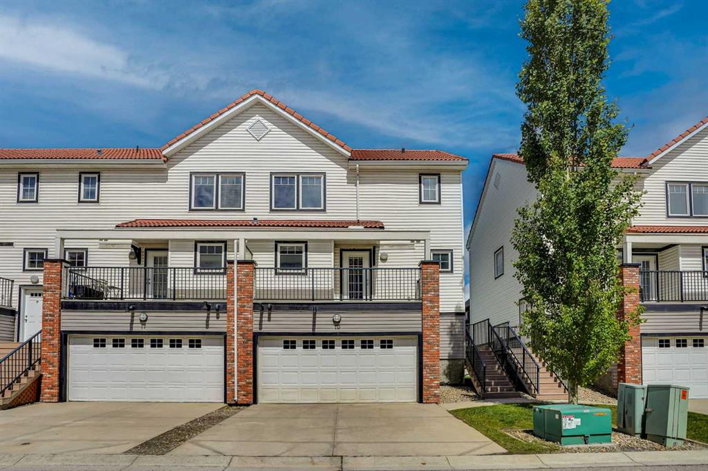 19 Royal Oak Plaza NW
